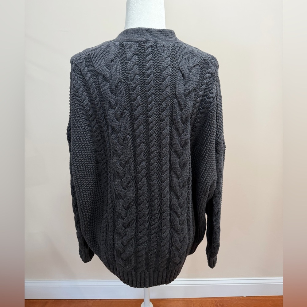 NWT Quince Charcoal 100% Organic Cotton Oversized Cable Knit Cardigan Top Sz. L - Picture 4 of 7